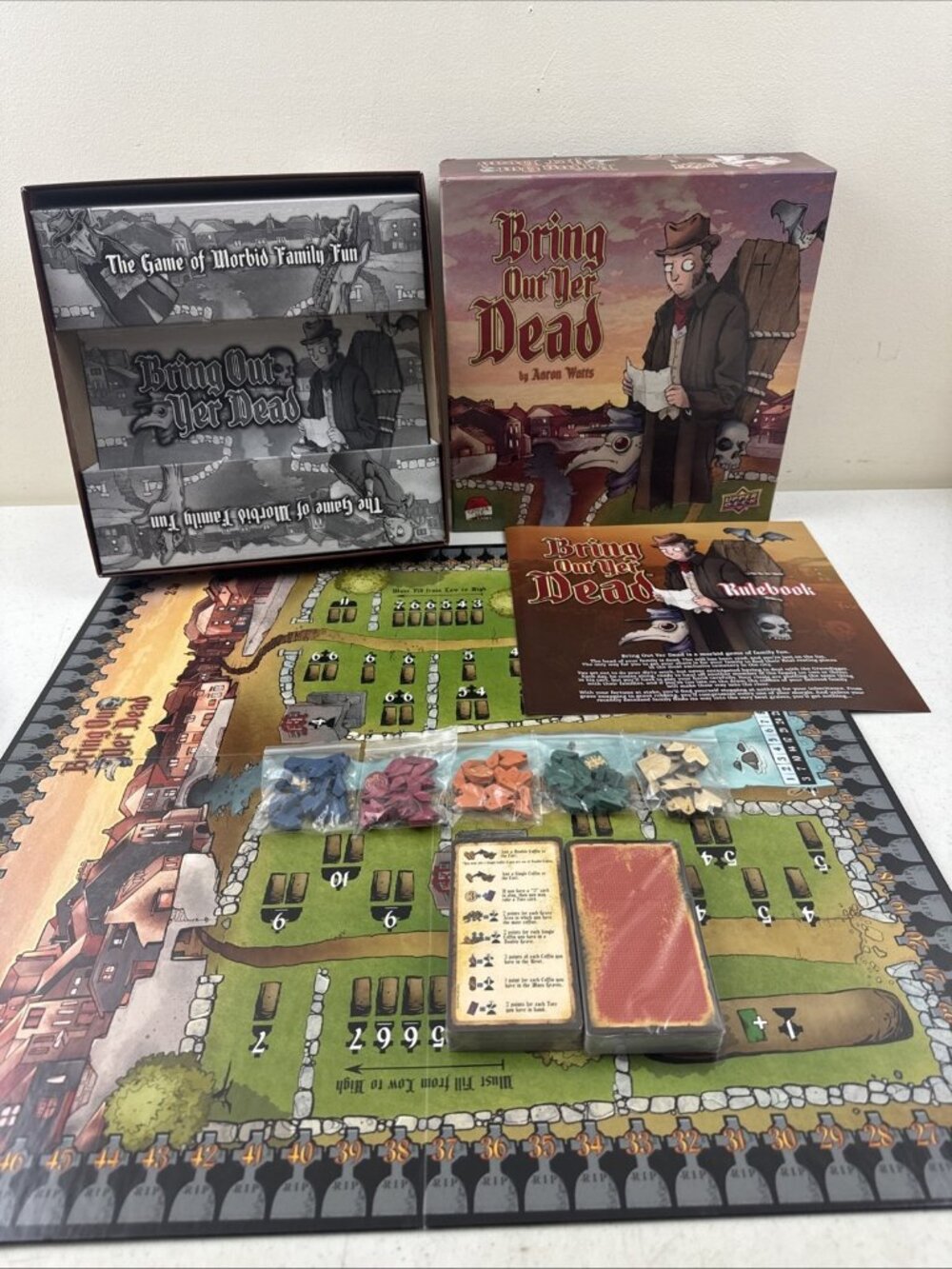 Bring Out Yer Dead Board Game Upper Deck Entertainment 2015 Open UnUsed